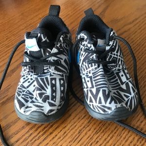 Nike Toddler Size 5C